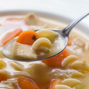 حساء الدجاج