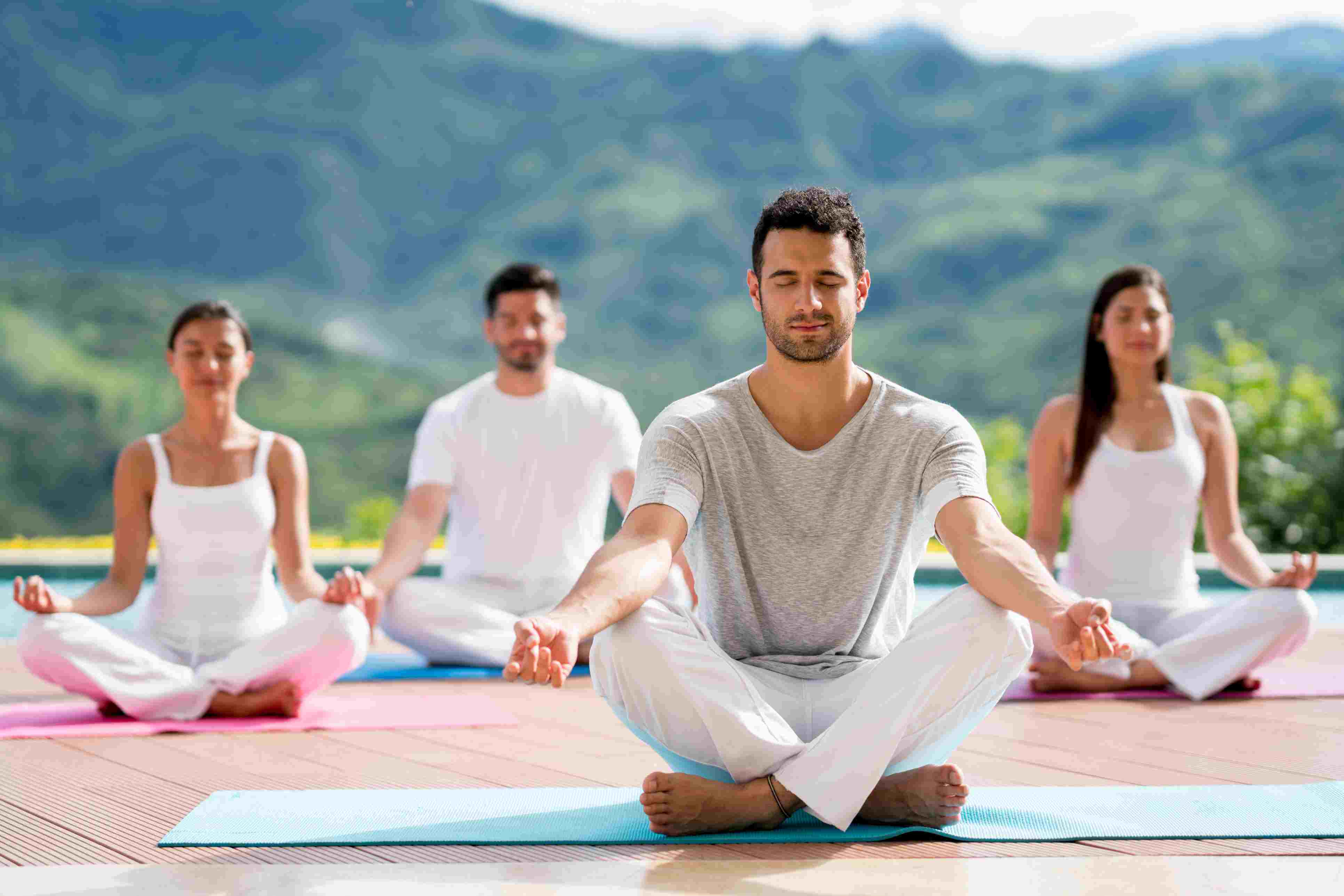 group-of-people-meditating-in-a-yoga-class-815458488-59ee3c56aad52b0010862b83_illaftrain_cf1e6dfe43d998da576fe21a0b9a2cc5e5c18e8a_563418b59743c8440cec863f8818614a