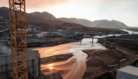 اتفاق على تأجيل ملء خزّان سدّ النهضة