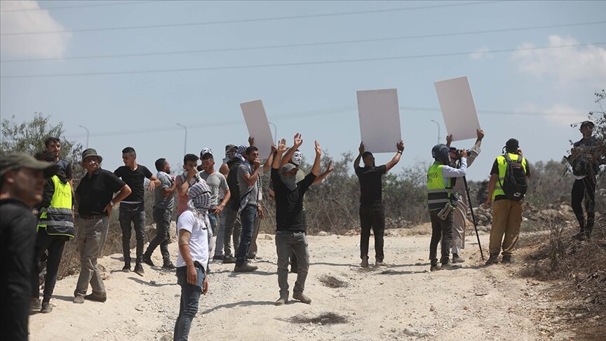 الضفة.. إصابة عشرات الفلسطينيين بمواجهات مع قوات إسرائيلية