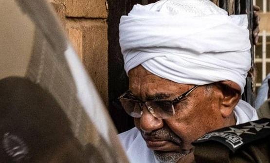 السودان يعتقل خال عمر البشير