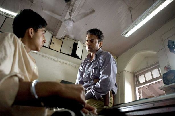 0_film-slumdog-millionaire Irrfan Khan, star of Slumdog Millionaire and Jurassic World, dies ...