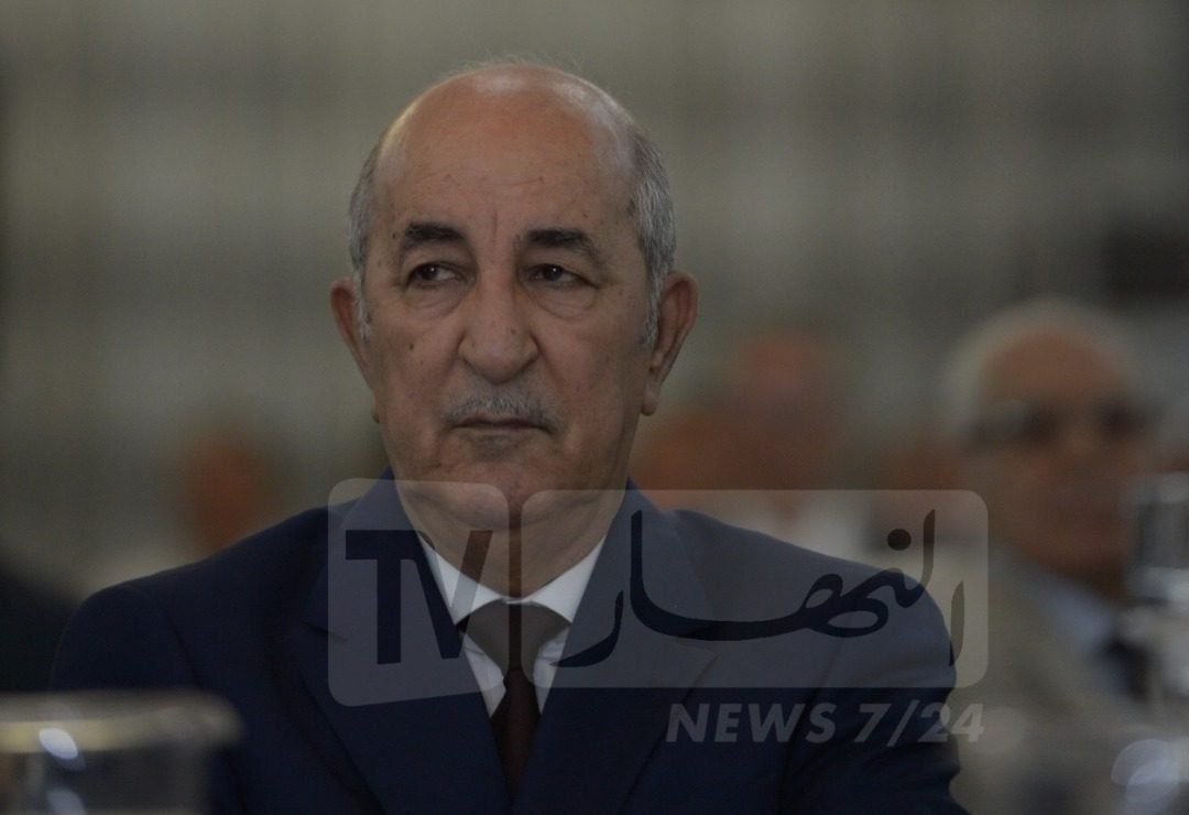 الرئيس تبون يهنئ الجزائريين بمناسبة شهر رمضان ويصدر تعليمات بمراجعة تدابير الحجر الصحي