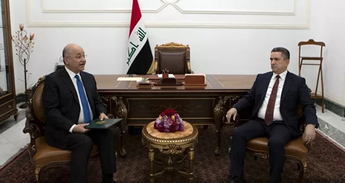 الرئيس العراقي برهم صالح يكلف مصطفى الكاظمي بتشكيل الحكومة العراقية المؤقتة الرئيس العراقي برهم صالح يكلف مصطفى الكاظمي بتشكيل الحكومة العراقية المؤقتة