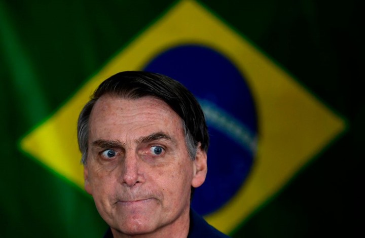 جدل "الاقتصاد أم الأرواح" يطيح بوزير الصحة في البرازيل