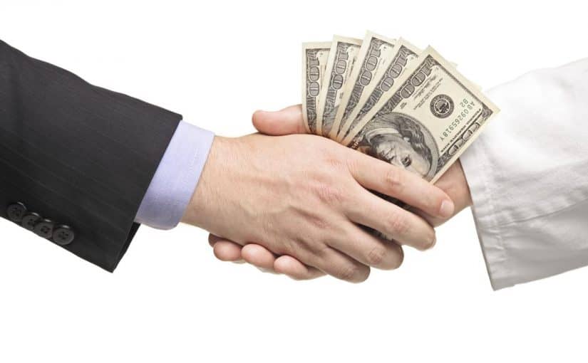 1200-3836-salary-negotiation-photo1-825x510-2 كيفية البيع