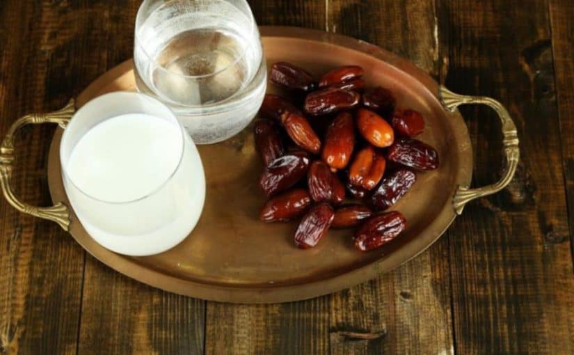 13636_2-1030x579-825x510-2 رجيم التمر واللبن