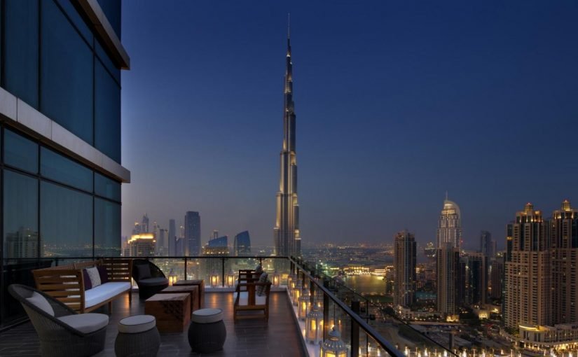 139042057-825x510-2 فندق تاج داون تاون دبي