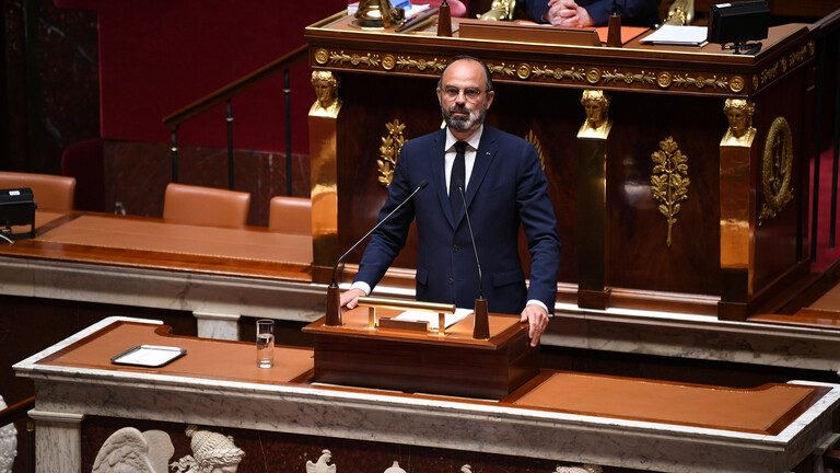 1500x9999-c-60 فرنسا: استمرار إجراءات العزل حتى انخفاض الإصابات اليومية بكورونا لأقل من 3000