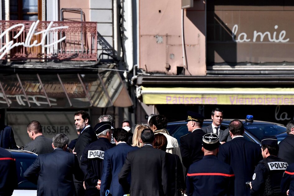 20200404143008afpp-afp_1qe26k