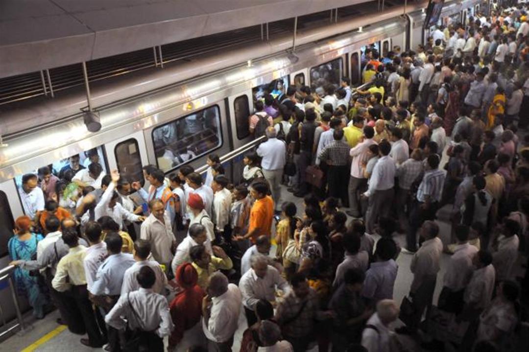 METRO_CROWD_IN_DELHI_6294f1