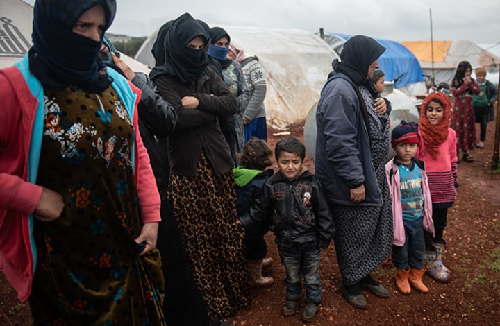 عقبات تواجه عودة نازحي إدلب.. هذه خريطة انتشار كورونا بسوريا