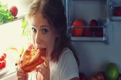 22aef531724a1615974805f2a2f39d2f-1 هل تناول الطعام متأخرا (في المساء) يساعد في زياد الوزن ؟؟؟