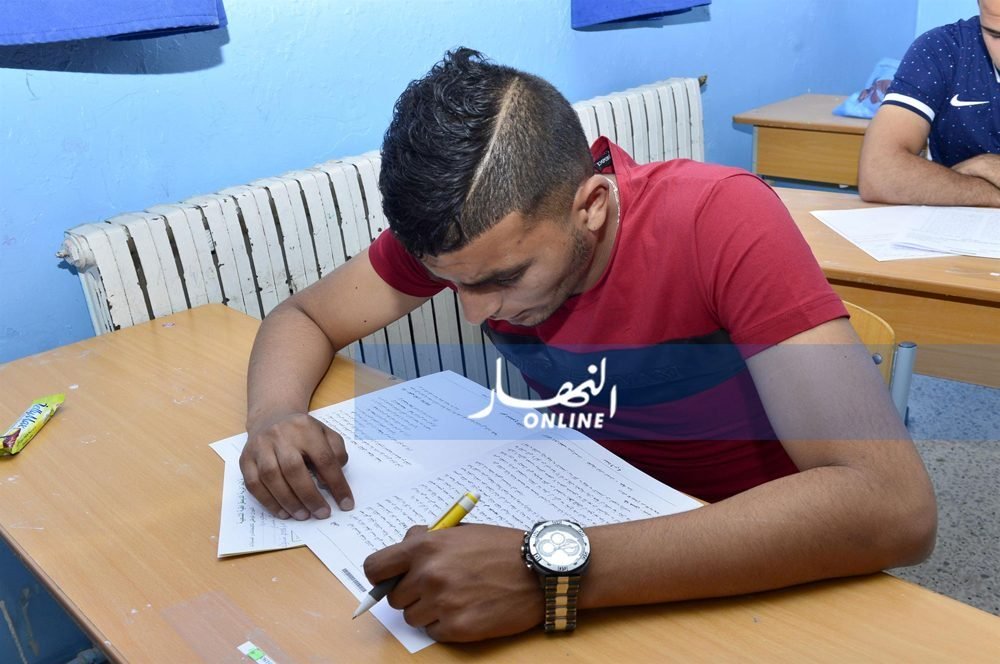 276355m-1500x9999-c-1500x9999-c قرار تنظيم الإمتحانات الرسمية بيد الرئيس تبون