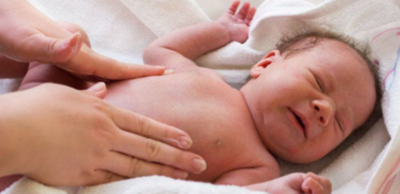 2a44b02c0c8dfcfd40634c7aa4957d47-1 ألم البطن عند الأطفال