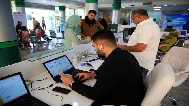 حرب إيرانية ــ أميركية في العراق بسلاح "فيسبوك" أيضاً