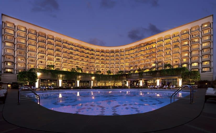38849817-h1-exterior_1_3x2-825x510-2 افضل فندق في اسطنبول