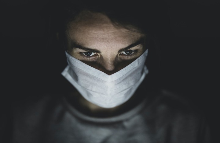 الموساد يعترف بسرقة الكمامات وإحضارها لإسرائيل (فيديو)