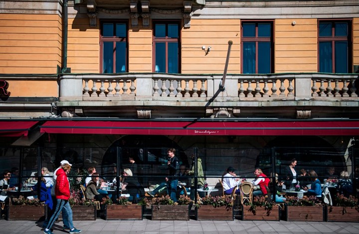 وزيرة خارجية السويد تشيد بتجربة بلادها في احتواء كورونا
