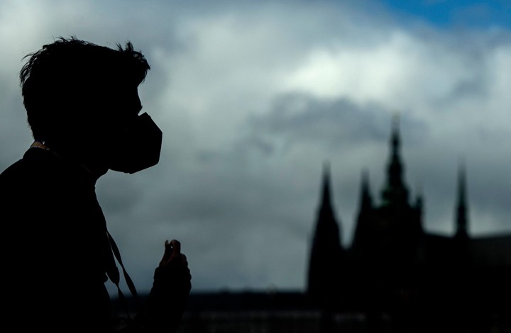 هذه أول دولة أوروبية تفتح حدودها مع انحسار "كورونا"