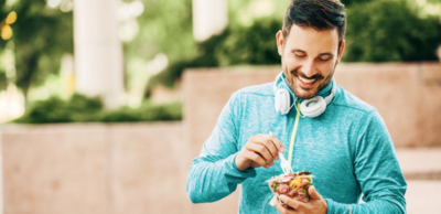 هل يمكن لبعض الأطعمة أن تقلل هرمون الاستروجين عند الرجل؟