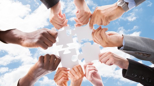 54d214b6433aearticle__1-1 في شهر التوعية للسرطان، مبادرة