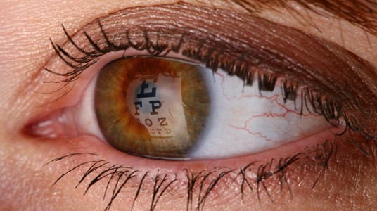 5649a4ebc0070article_3261_1-1 اكتشفها قبل فوات الأوان (القرنية المخروطية)