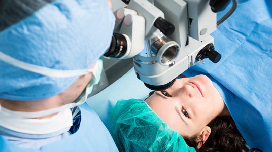 564c96f076d84article_3264_1-1 العدسات الداخلية المصححة؛ متى تكون الخيار الانسب؟