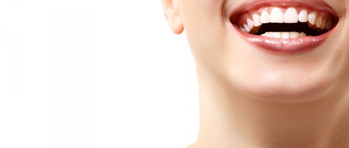 56bc9c253fa9darticle_3369_1-1 تبييض الاسنان هل له اضرار؟