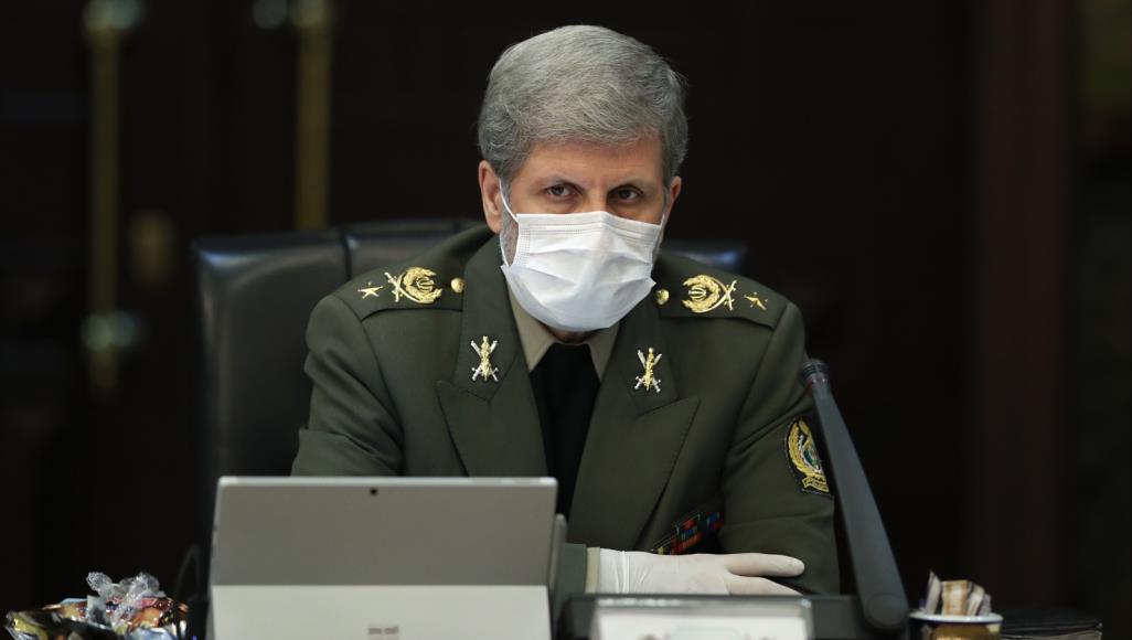 نفى اتهامات واشنطن بمضايقة سفنها.. وزير الدفاع الإيراني: الوجود الأميركي يزعزع أمن الخليج حاتمي قال إن الأميركيين قدموا من أقصى العالم إلى المنطقة لإثارة المشاكل عبر التهديد والعقوبات (الأناضول)