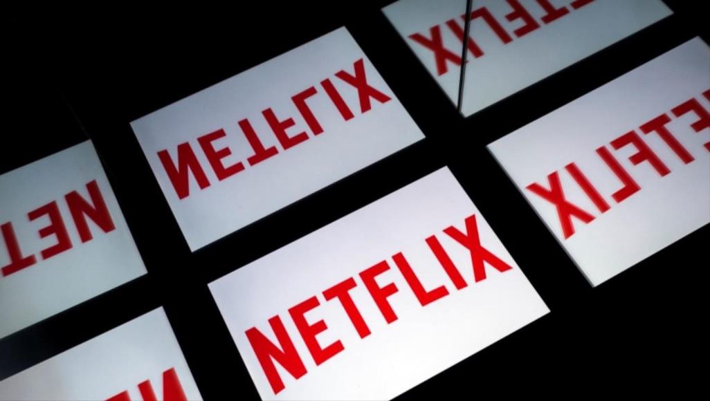 لماذا خسرت ديزني قيمتها أمام نتفلكس للمرة الأولى في تاريخها؟ ديزني تخسر قيمتها السوقية أمام نتفلكس بسبب كورونا (رويترز)