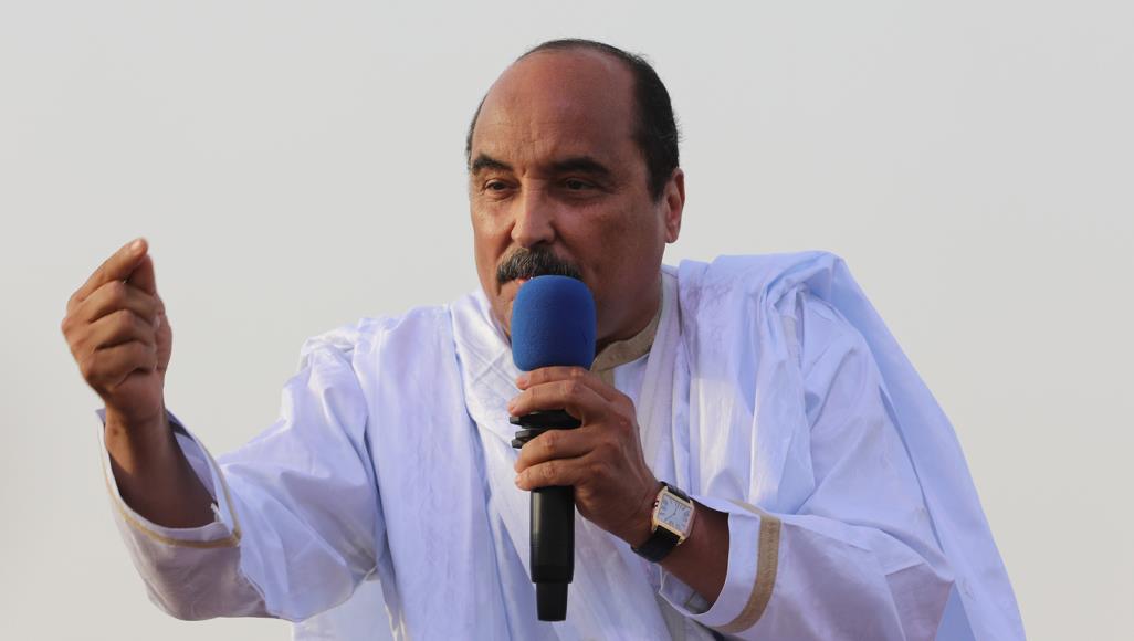 محمد ولد عبد العزيز أكد أنه الرئيس المؤسس للحزب الحاكم ومرجعيته الوحيدة (الأوروبية)