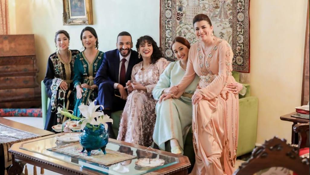 كورونا يغيّب البسمة عن وجوه المغاربة في رمضان أبطال المسلسل المغربي "ياقوت وعنبر" (الجزيرة)