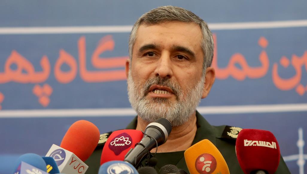 مسؤول أميركي: حاجي زاده هو المشرف على إطلاق القمر الصناعي العسكري الإيراني مسؤول أميركي بارز: حاجي زاده مسؤول عن إسقاط الطائرة الأميركية المسيرة والطائرة الأوكرانية وضرب الأميركيين بالصواريخ في العراق (الفرنسية)