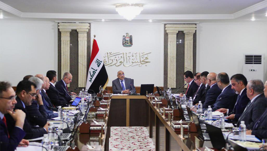 لهذه الأسباب بغداد تقرر وقف تمويل إقليم كردستان الحكومة العراقية طالبت باسترجاع الأموال التي صُرفت لإقليم كردستان لعدم تسديد الإقليم الواردات من بيع النفط المستخرج (الصحافة العراقية)