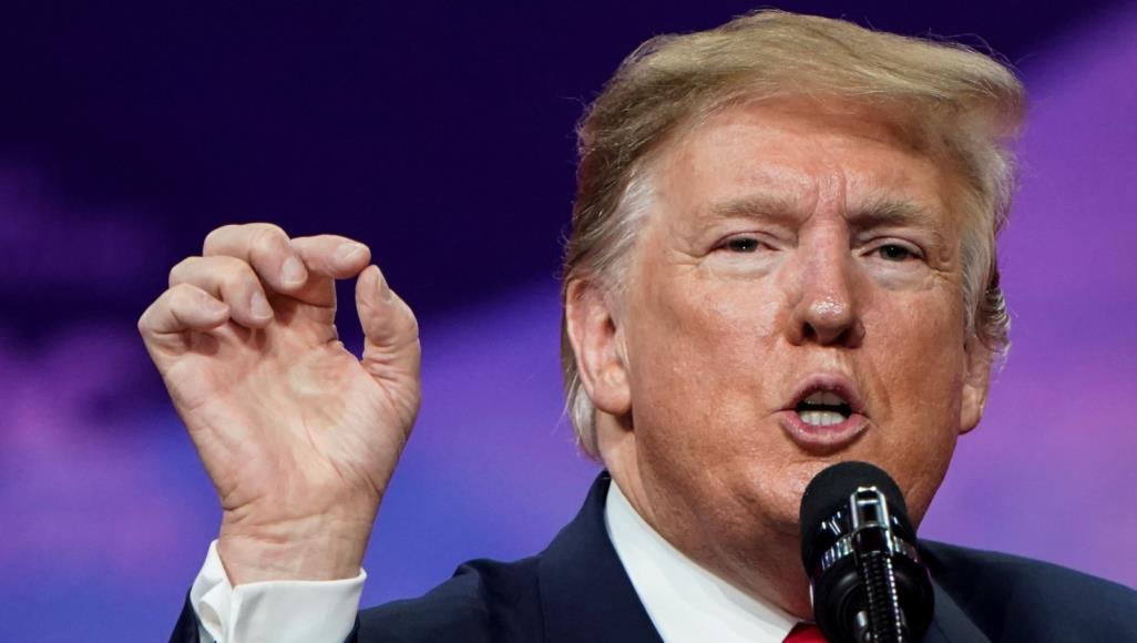 580-7-4 الرئيس الأميركي دونالد ترامب