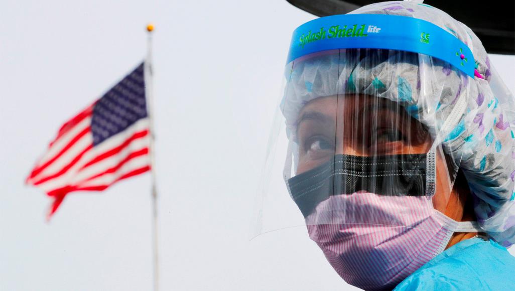 فورين بوليسي: بعد انحسار كورونا.. لا تكرروا أخطاء 11 سبتمبر 2001 الكاتبان: الشعب الأميركي على دراية تامة بالانتهاكات التي ارتكبت بعد هجمات 11 سبتمبر باسم الحفاظ على سلامته (رويترز)