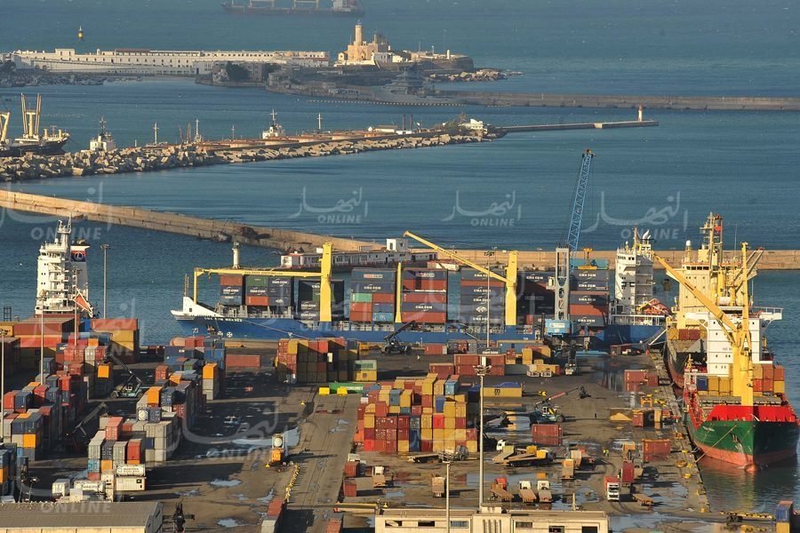 69147-1500x9999-c-1500x9999-c-1500x9999-c جراد يشدد على ضمان استمرارية النشاط على مستوى الموانئ البحرية والجافة