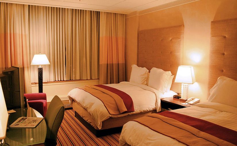 6a269f26-c4e5-47a6-be04-4526f1dbd270-or-825x510-2 فنادق دبي 5 نجوم شارع الشيخ زايد