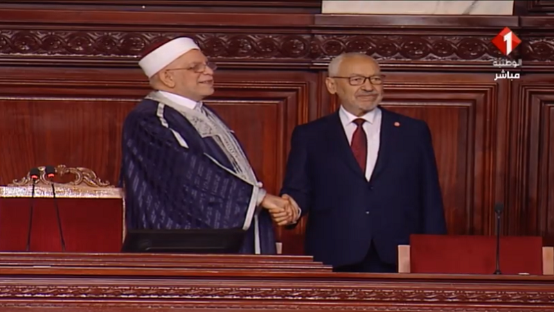 75398098_997821843885773_2760338840773197824_n-1