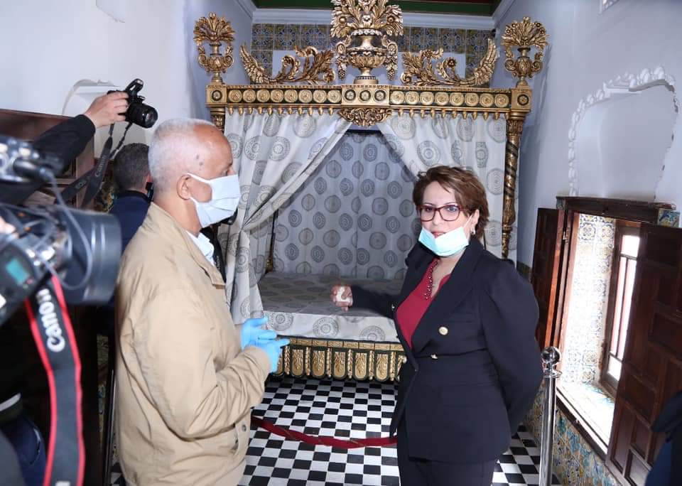 890d98b5-2a33-4eca-b535-ec4669586ebe