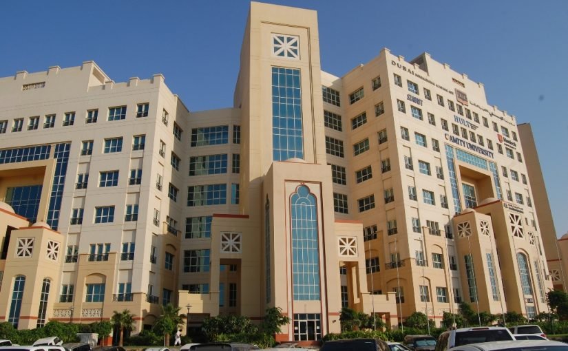 academic-city-dubai-uae-oye-magkasi0-825x510-2 المدينة العالمية
