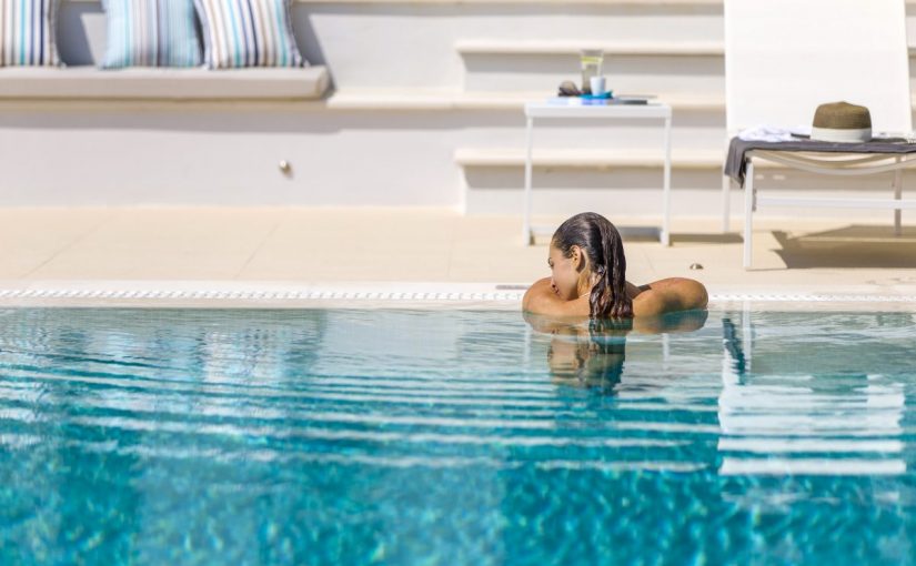 acaste9-825x510-2 أبرز 5 مسابح خاصة للنساء في دبي