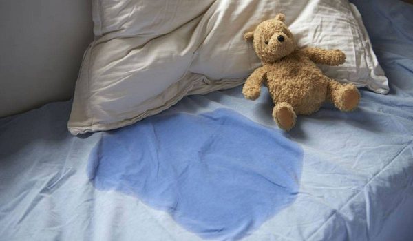 article-13-8 علاج التبول الليلي عند الاطفال