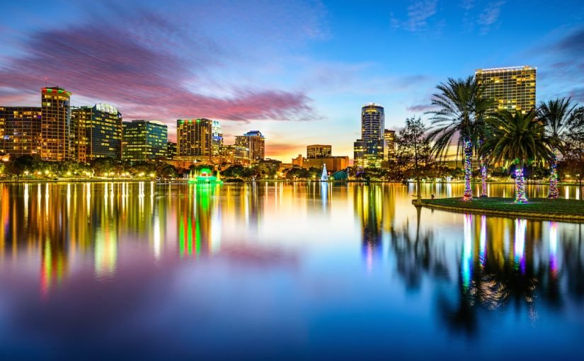 bigstock-orlando-florida-usa-downtown-79317442-825x510-2 السياحة في أمريكا أورلاندو
