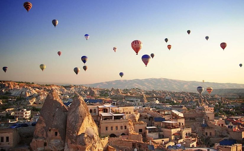 cappadocia-ballons99_1200x800-2-825x510-2 السياحة في تركيا كابادوكيا