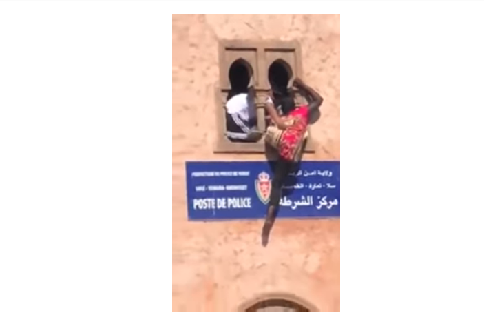 capture-de28099ecc81cran-2019-05-13-acc80-08-1 شرطي ينقذ مهاجرة إفريقية من محاولة انتحار بالرباط (فيديو)