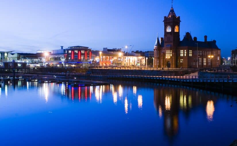 cardiff-bay-2-825x510-2 السياحة في كارديف