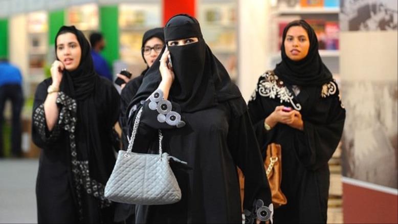 cc167e9e-54c7-469e-816f-4582ce7cc92e-135