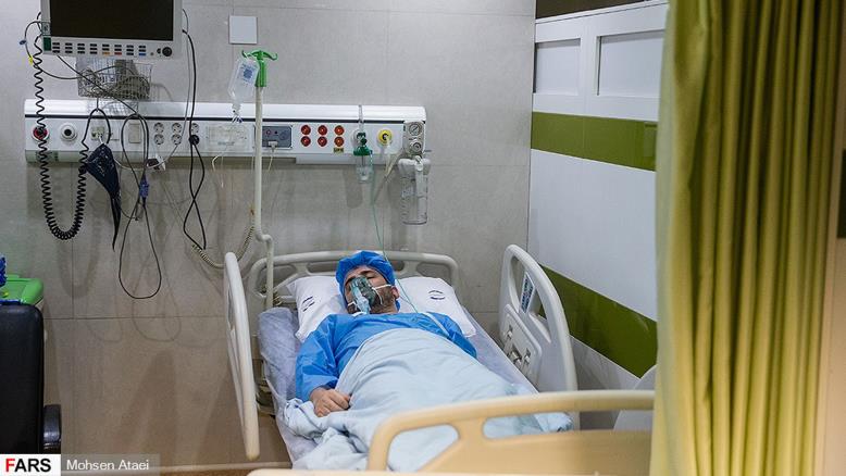 cc167e9e-54c7-469e-816f-4582ce7cc92e-210 يبدو تهديد كورونا لدى البعض بعيدا وافتراضيا (الصحافة الإيرانية)